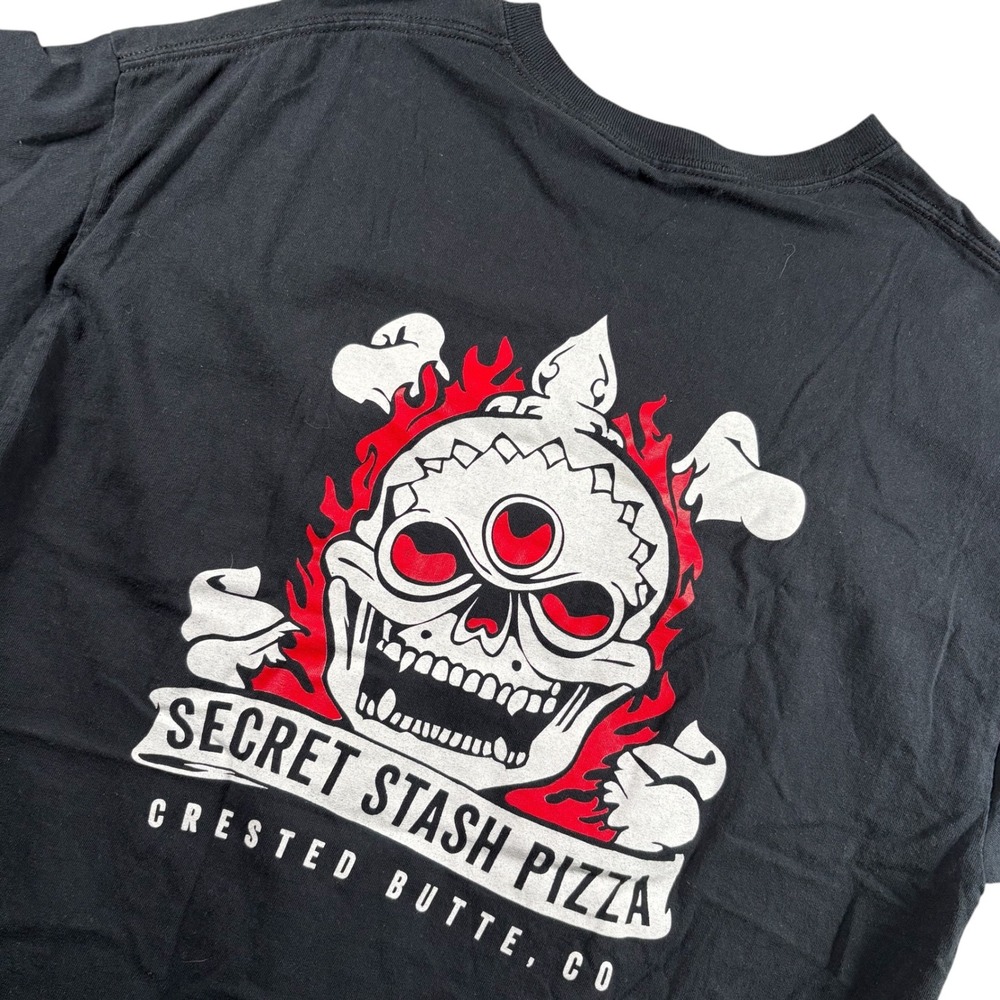 Y2K Secret Stash Pizza Tee Mens L Black Skull Flame Crested Butte CO